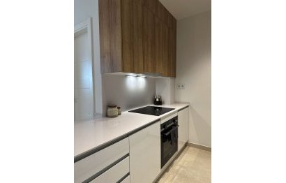 Reventa - Ground floor apartment - Estepona - Estepona Centro