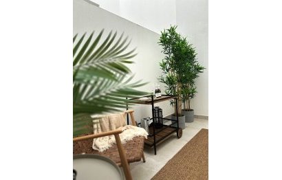 Reventa - Ground floor apartment - Estepona - Estepona Centro