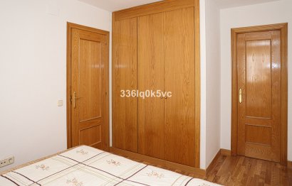 Resale - Apartment - Middle Floor Apartment - Benahavís - Benahavís Centro