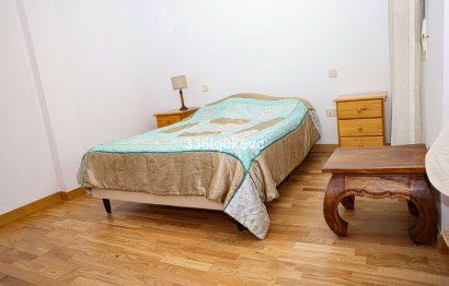 Resale - Apartment - Middle Floor Apartment - Benahavís - Benahavís Centro