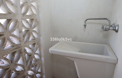 Resale - Apartment - Middle Floor Apartment - Benahavís - Benahavís Centro