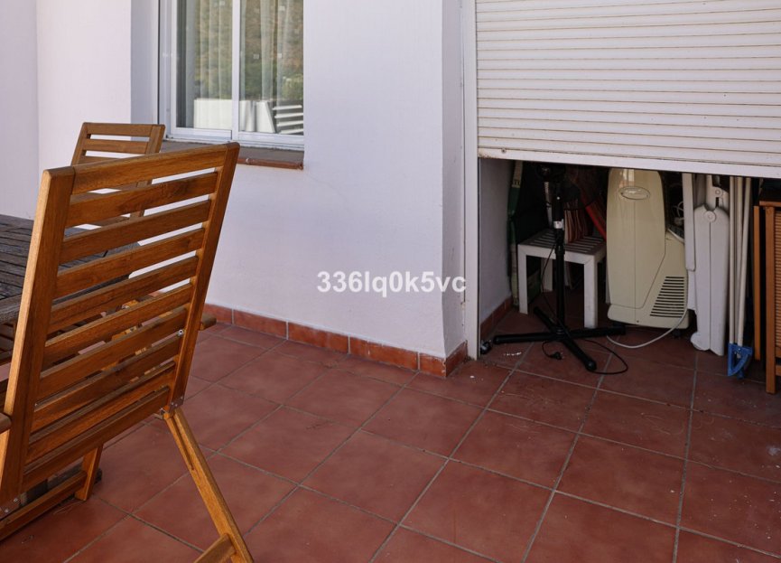 Resale - Apartment - Middle Floor Apartment - Benahavís - Benahavís Centro