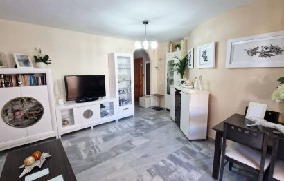 Resale - Apartment - Middle Floor Apartment - Benalmádena - Benalmadena Centro