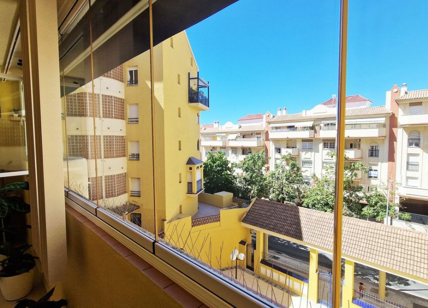 Resale - Apartment - Middle Floor Apartment - Benalmádena - Benalmadena Centro