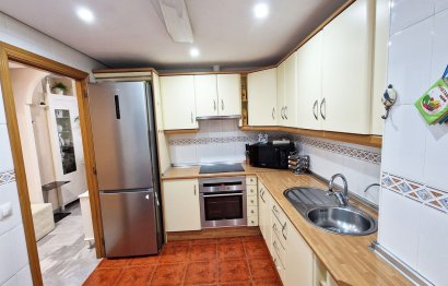 Resale - Apartment - Middle Floor Apartment - Benalmádena - Benalmadena Centro