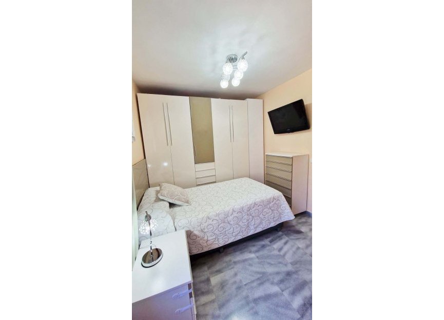 Resale - Apartment - Middle Floor Apartment - Benalmádena - Benalmadena Centro