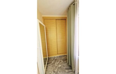 Resale - Apartment - Middle Floor Apartment - Benalmádena - Benalmadena Centro