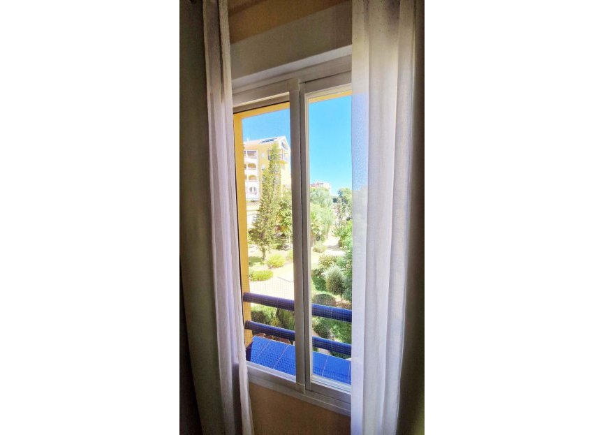 Resale - Apartment - Middle Floor Apartment - Benalmádena - Benalmadena Centro