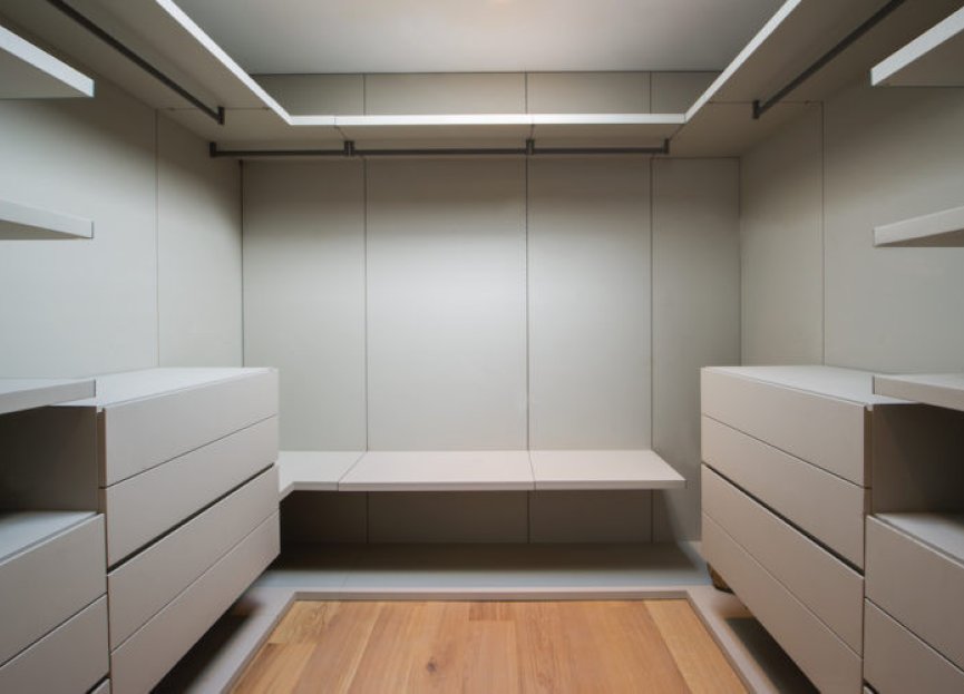 Resale - House - Detached Villa - Marbella - Nueva Andalucia