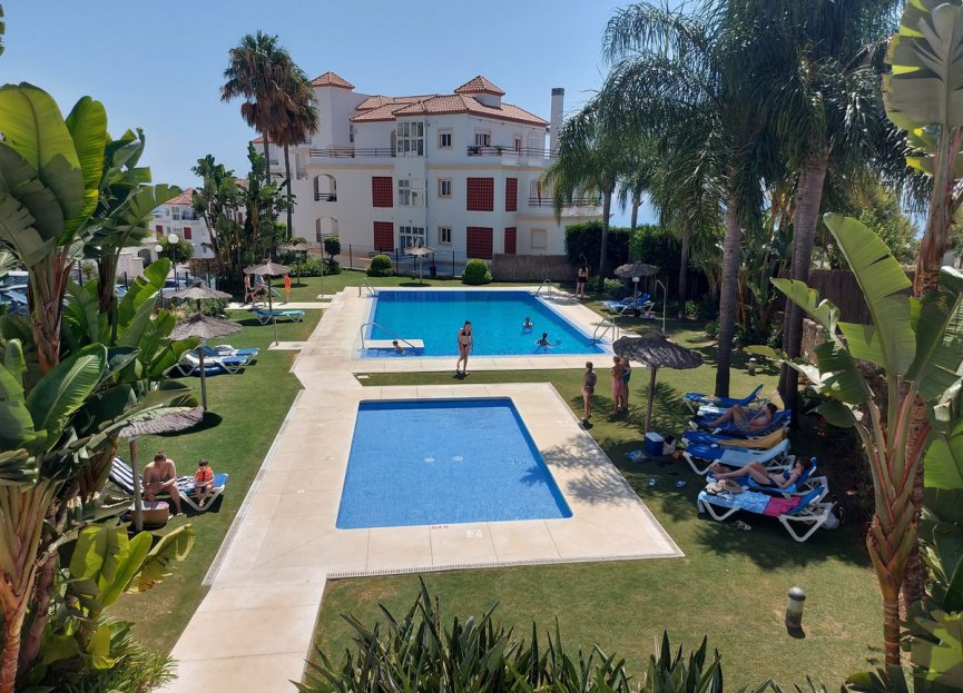 Resale - Apartment - Middle Floor Apartment - Manilva - La Duquesa