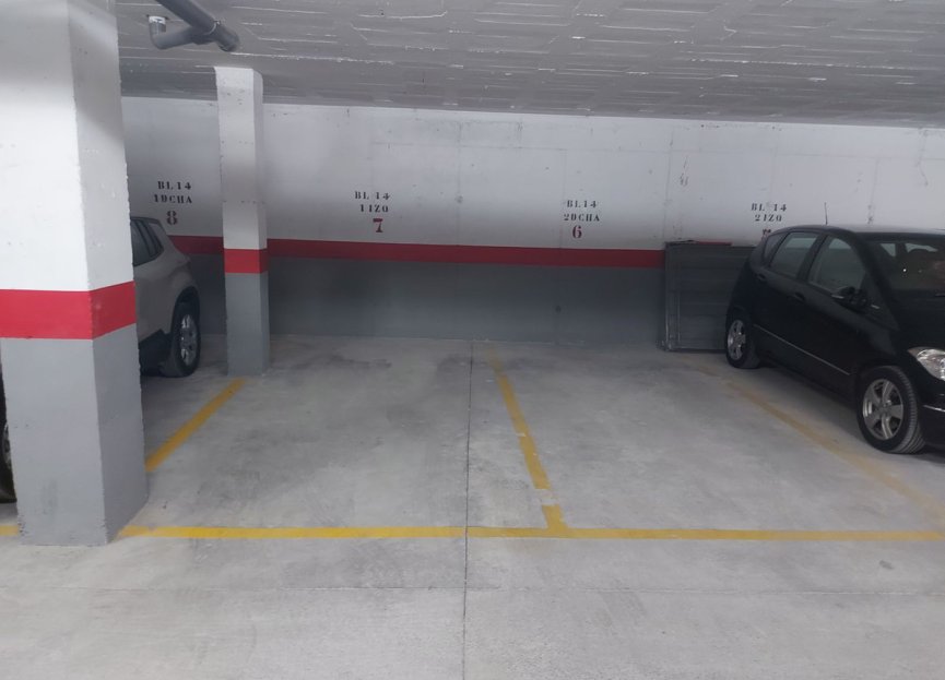 Resale - Apartment - Middle Floor Apartment - Manilva - La Duquesa