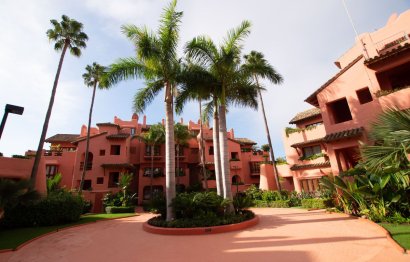 Resale - Apartment - Ground Floor Apartment - Estepona - New Golden Mile