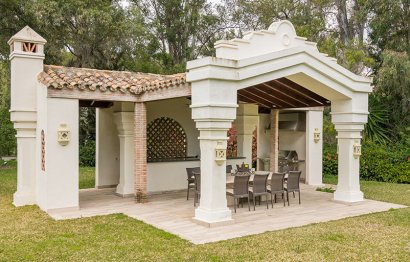 Reventa - House - Detached Villa - Marbella - Nueva Andalucia