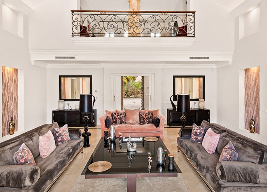 Reventa - House - Detached Villa - Marbella - Nueva Andalucia