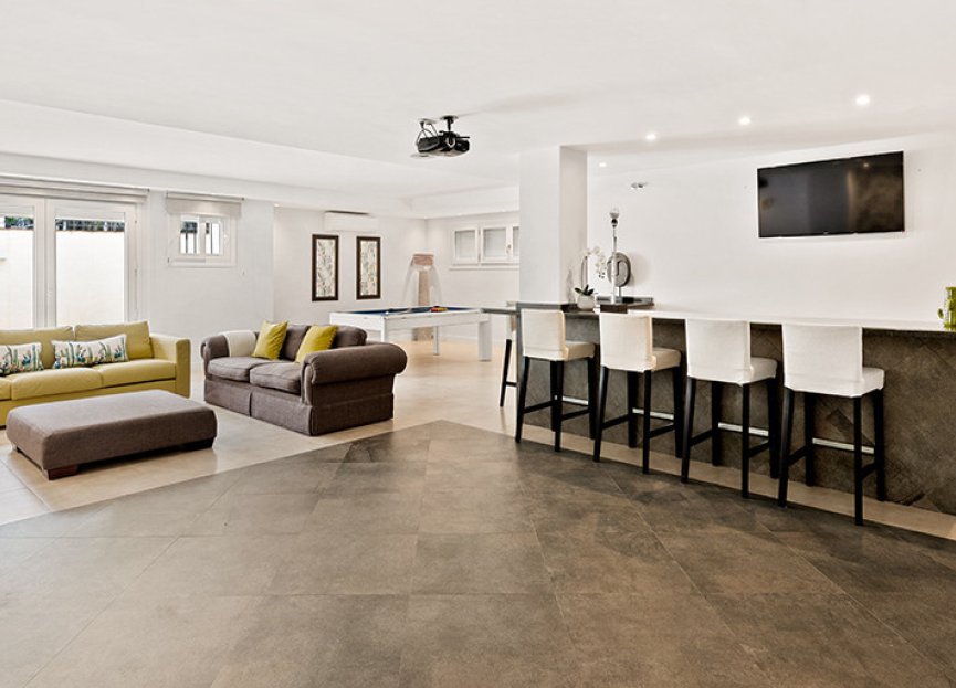 Reventa - House - Detached Villa - Marbella - Nueva Andalucia