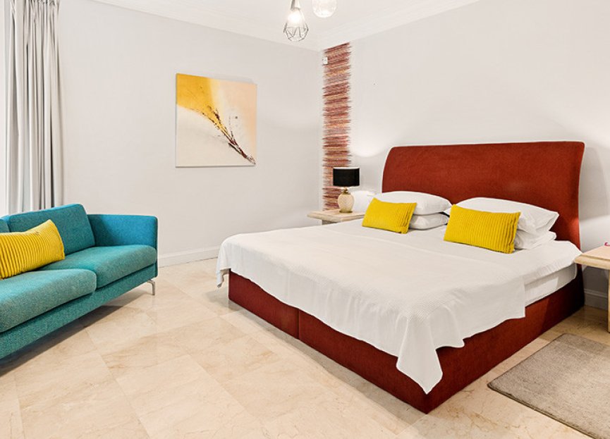 Reventa - House - Detached Villa - Marbella - Nueva Andalucia