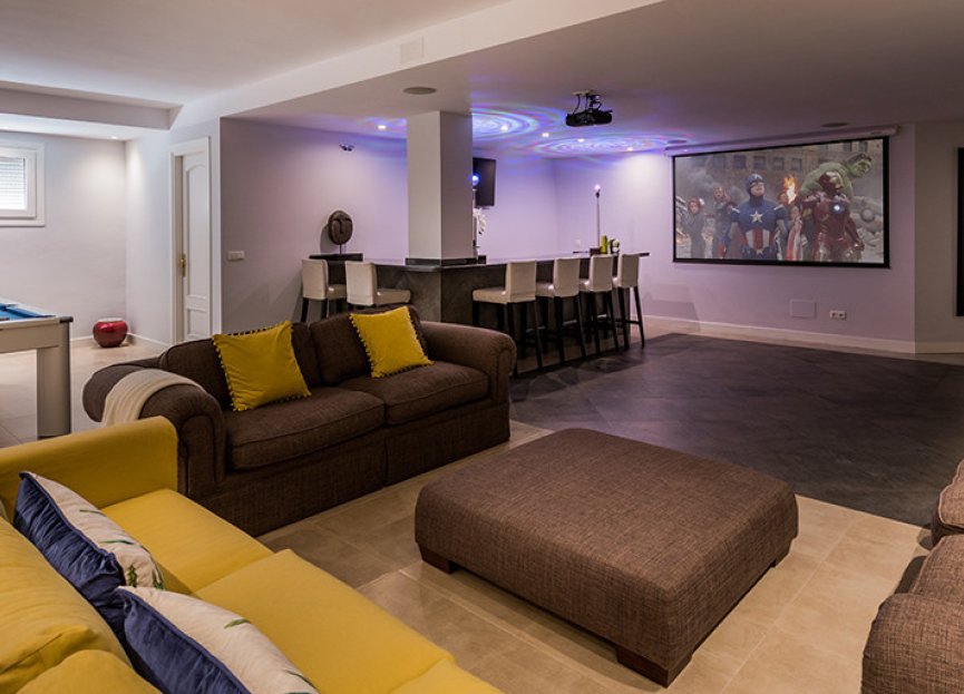 Reventa - House - Detached Villa - Marbella - Nueva Andalucia