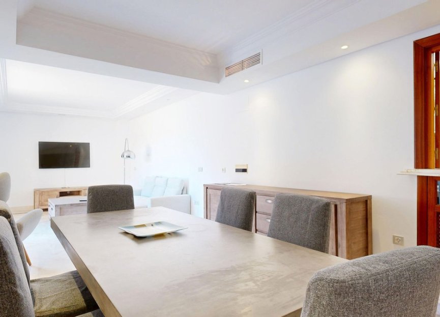 Reventa - Apartment - Middle Floor Apartment - Estepona - Estepona Centro