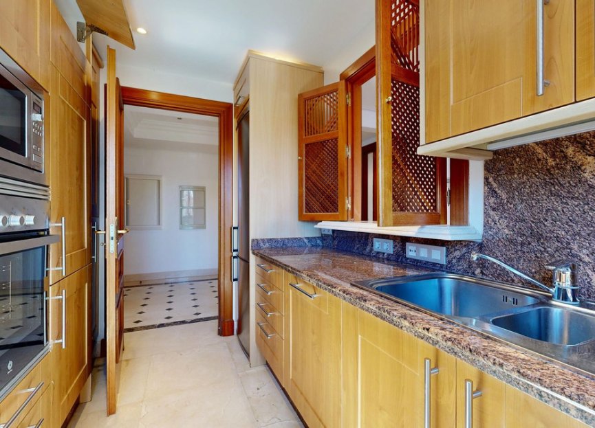 Reventa - Apartment - Middle Floor Apartment - Estepona - Estepona Centro