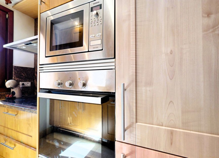 Reventa - Apartment - Middle Floor Apartment - Estepona - Estepona Centro