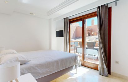 Reventa - Apartment - Middle Floor Apartment - Estepona - Estepona Centro