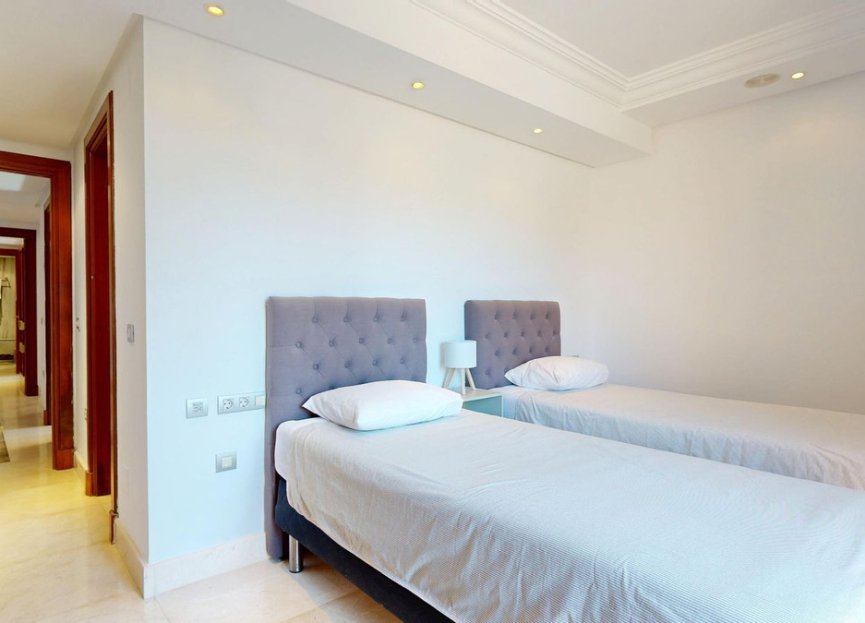 Reventa - Apartment - Middle Floor Apartment - Estepona - Estepona Centro