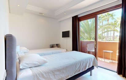 Reventa - Apartment - Middle Floor Apartment - Estepona - Estepona Centro