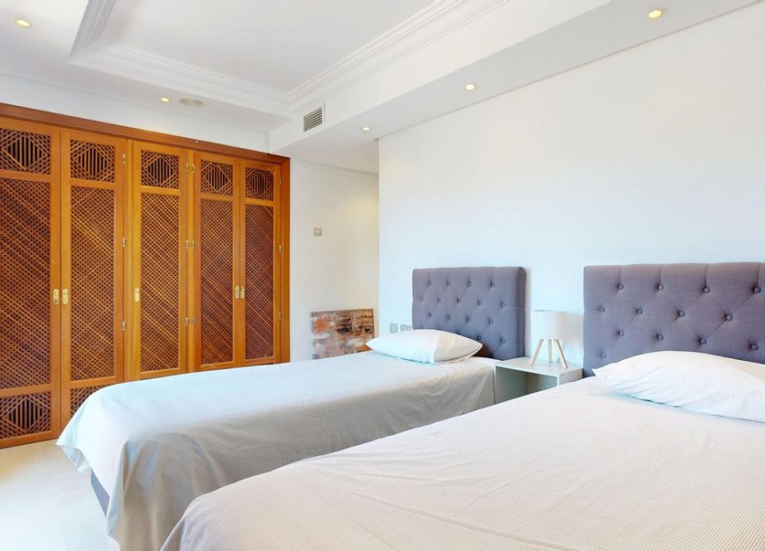 Reventa - Apartment - Middle Floor Apartment - Estepona - Estepona Centro