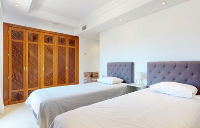 Reventa - Apartment - Middle Floor Apartment - Estepona - Estepona Centro