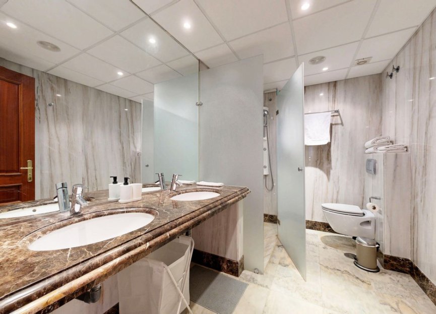 Reventa - Apartment - Middle Floor Apartment - Estepona - Estepona Centro