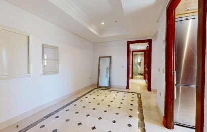 Reventa - Apartment - Middle Floor Apartment - Estepona - Estepona Centro