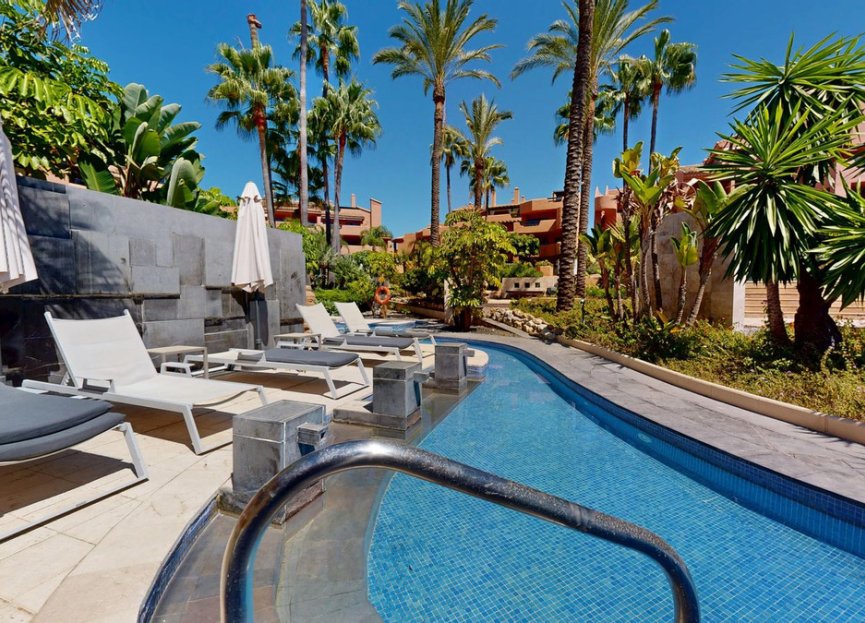 Reventa - Apartment - Middle Floor Apartment - Estepona - Estepona Centro