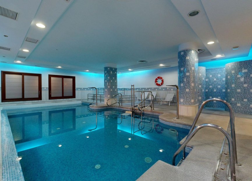 Reventa - Apartment - Middle Floor Apartment - Estepona - Estepona Centro