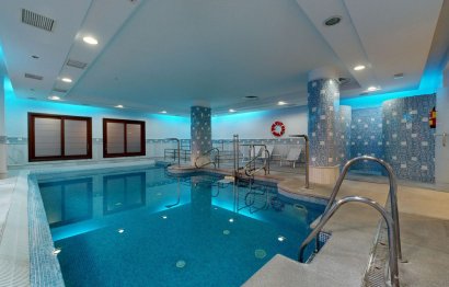 Reventa - Apartment - Middle Floor Apartment - Estepona - Estepona Centro