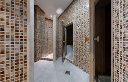 Reventa - Apartment - Middle Floor Apartment - Estepona - Estepona Centro