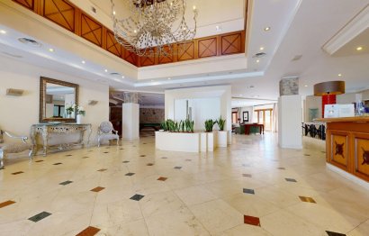 Reventa - Apartment - Middle Floor Apartment - Estepona - Estepona Centro