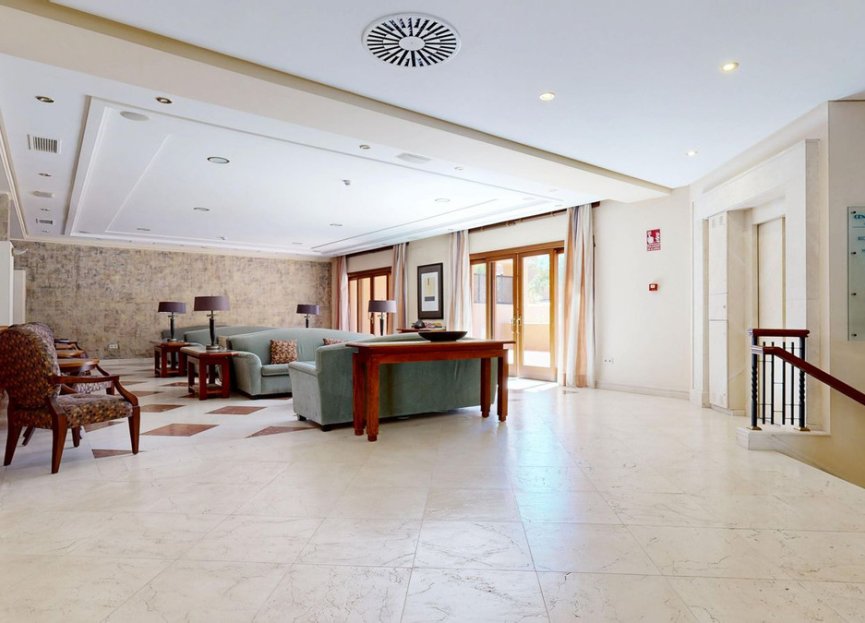 Reventa - Apartment - Middle Floor Apartment - Estepona - Estepona Centro