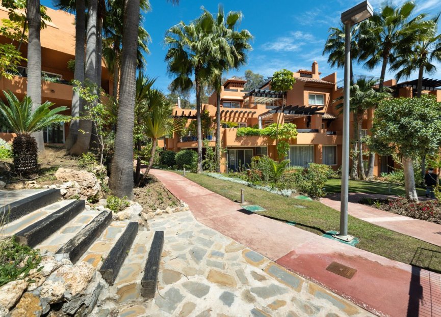 Resale - Apartment - Penthouse Duplex - Marbella - Nueva Andalucia