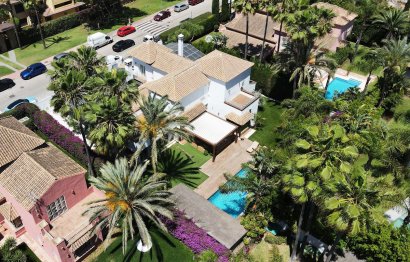 Resale - House - Detached Villa - Marbella - Puerto Banús