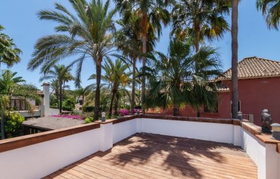 Resale - House - Detached Villa - Marbella - Puerto Banús