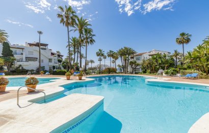 Resale - Apartment - Penthouse - Estepona - Estepona Centro