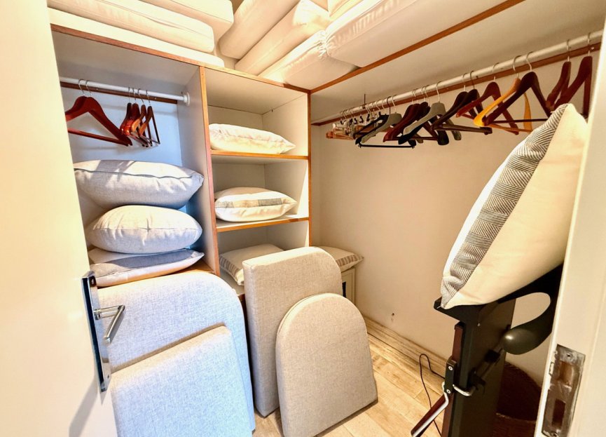 Resale - Apartment - Penthouse - Estepona - Estepona Centro