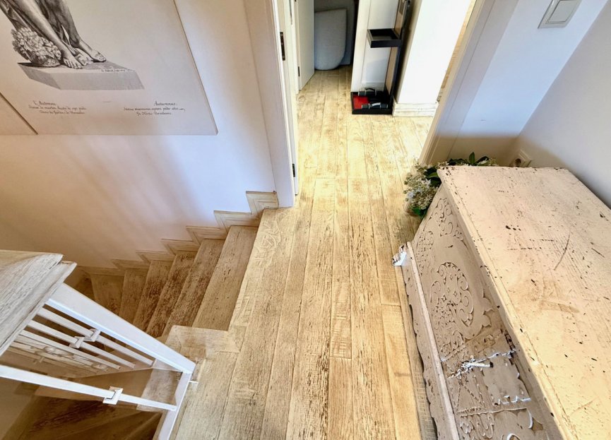 Resale - Apartment - Penthouse - Estepona - Estepona Centro