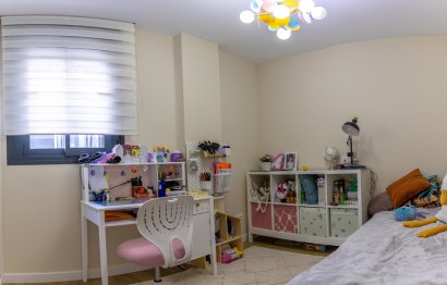 New Build - Apartment - Middle Floor Apartment - Estepona - Estepona Centro