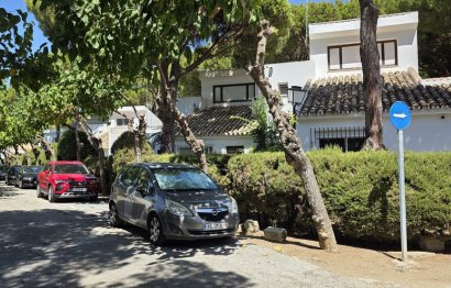 Resale - House - Townhouse - Estepona - Benamara