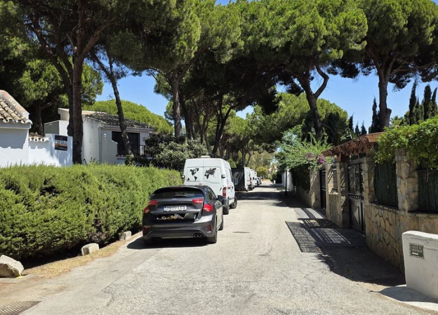 Resale - House - Townhouse - Estepona - Benamara