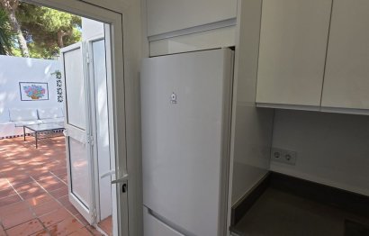 Resale - House - Townhouse - Estepona - Benamara