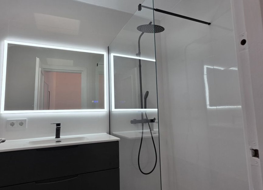 Resale - House - Townhouse - Estepona - Benamara