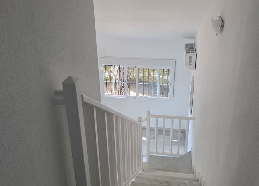 Resale - House - Townhouse - Estepona - Benamara