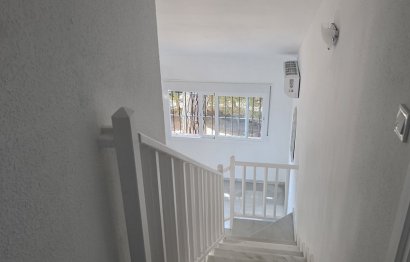 Resale - House - Townhouse - Estepona - Benamara